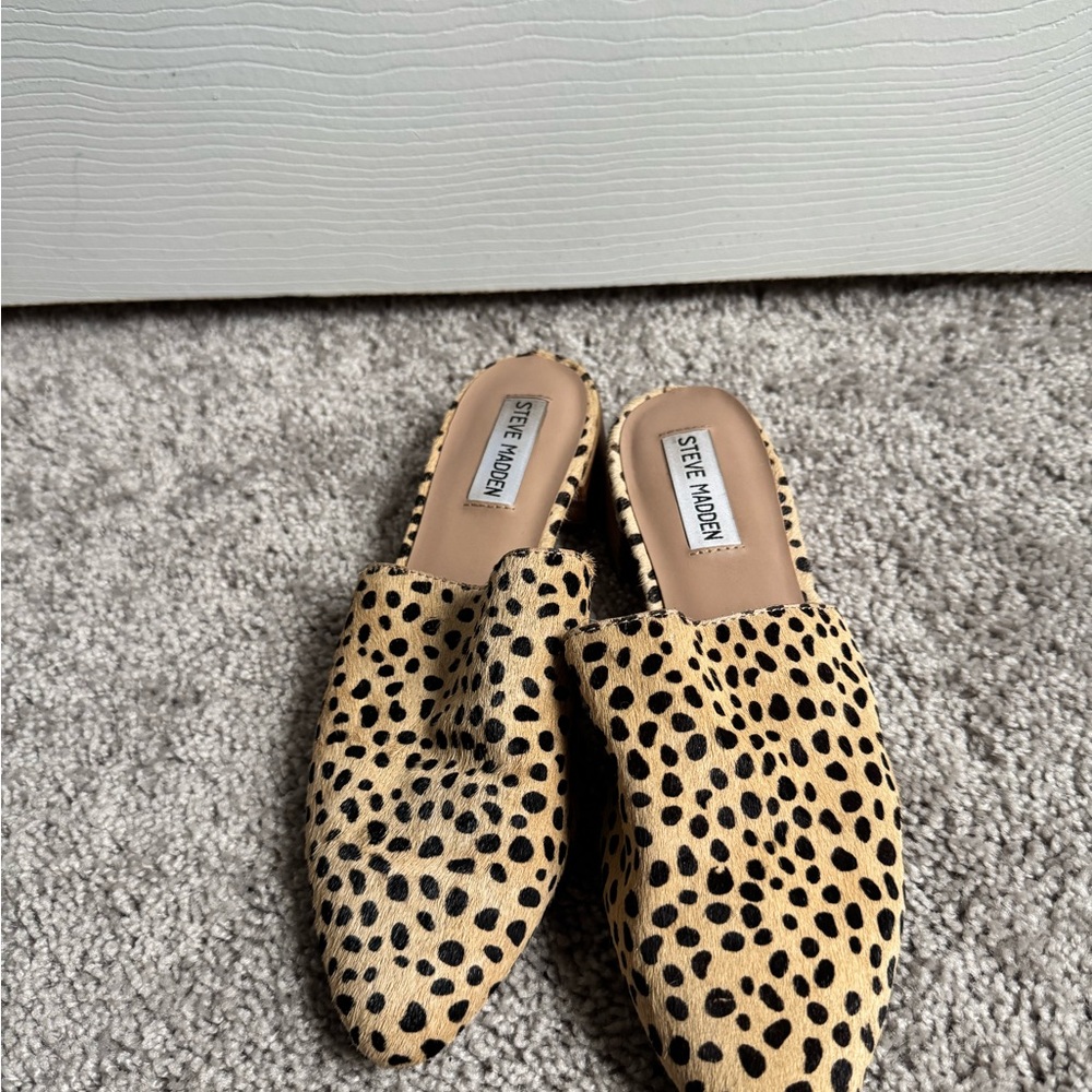 Steve Madden Tan and Black Animal Print Mules